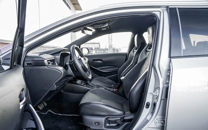 Toyota Corolla cena 86900 przebieg: 146770, rok produkcji 2019 z Miłakowo małe 631